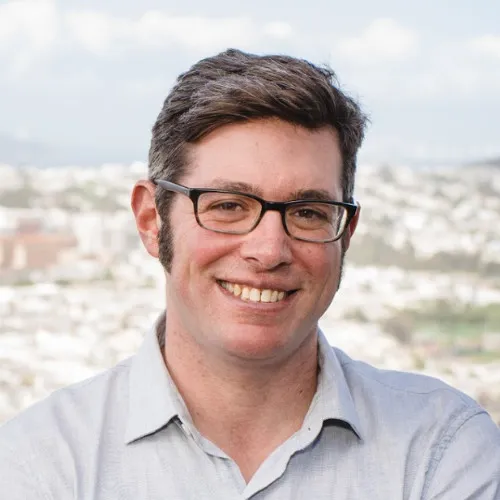 Dan Lichterman - Writer Profile
